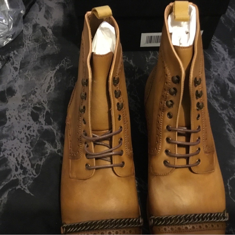 Taft Mens The Grail boot in Honey. - Picture 8 of 10